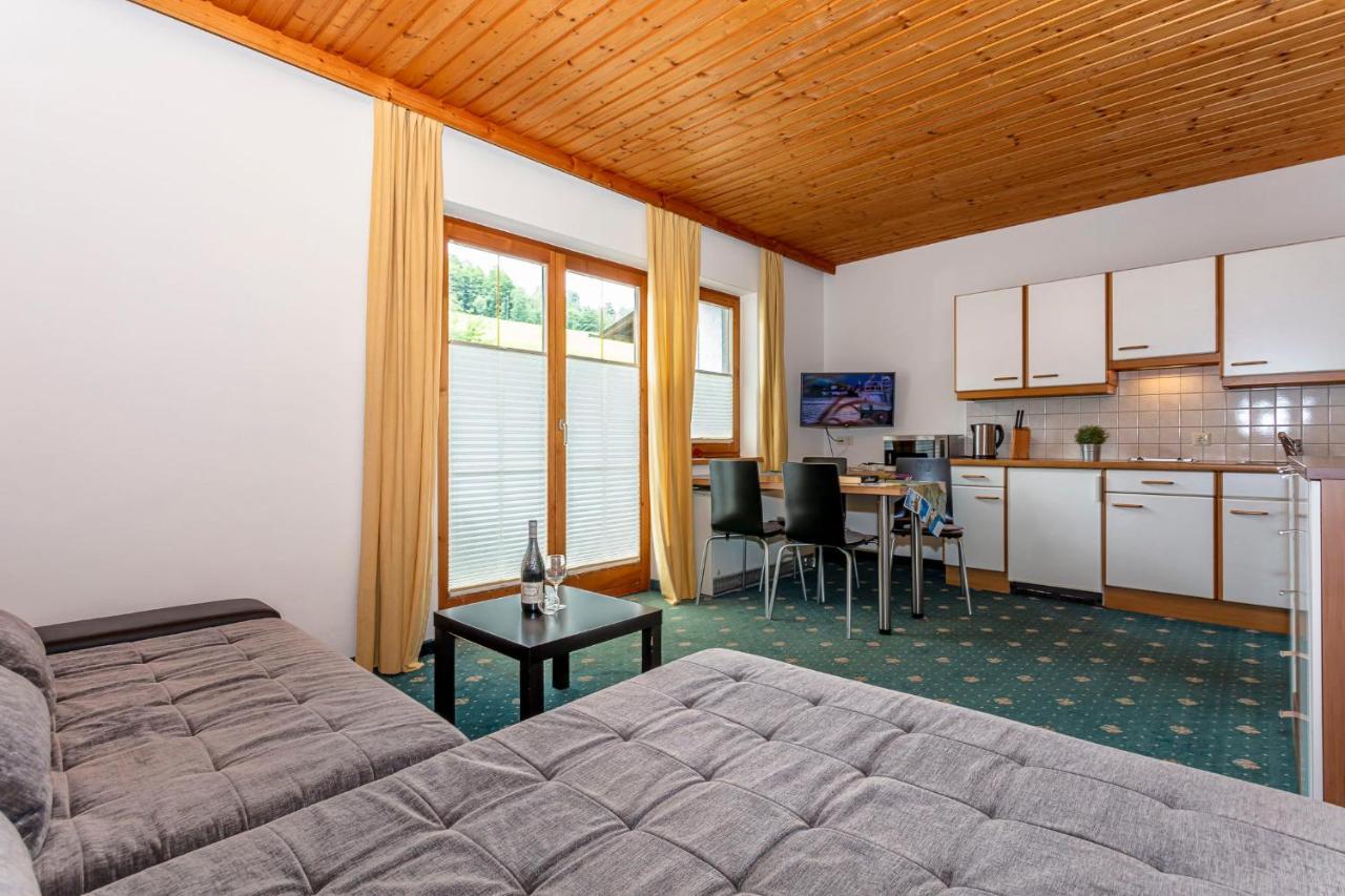 Appartements Dreimaederlhaus Maria Alm am Steinernen Meer Exterior foto