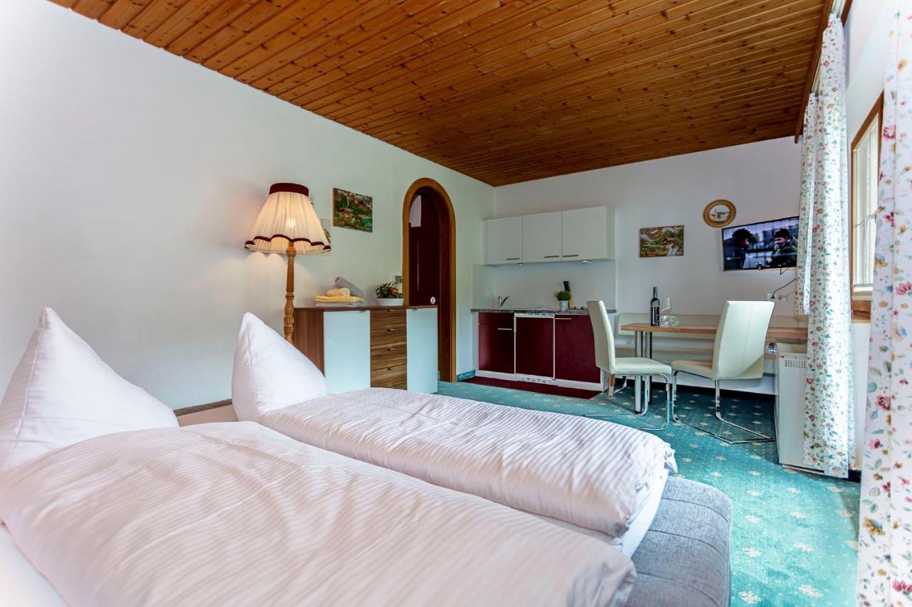 Appartements Dreimaederlhaus Maria Alm am Steinernen Meer Exterior foto